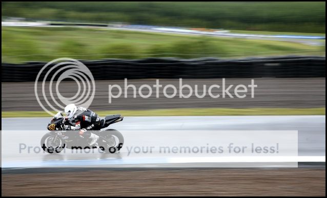 IMAGE: http://i382.photobucket.com/albums/oo268/macvisual/2053_bike11-1.jpg